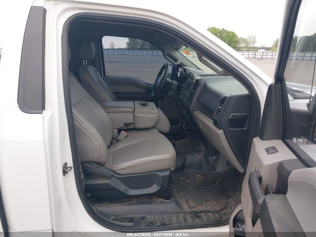 2016 FORD F-150 1FTMF1C80GFA96632 Photo 4