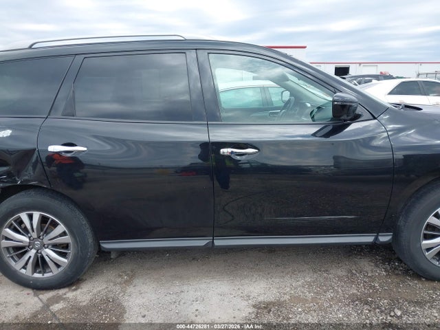 Продажа на аукционе авто 2020 Nissan Pathfinder Sl 2wd, vin: 5N1DR2CN8LC601648, номер лота: 44726281