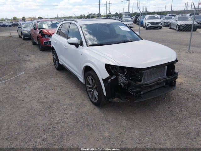 2025 AUDI Q3 WA1DECF38S1018064 Photo 0