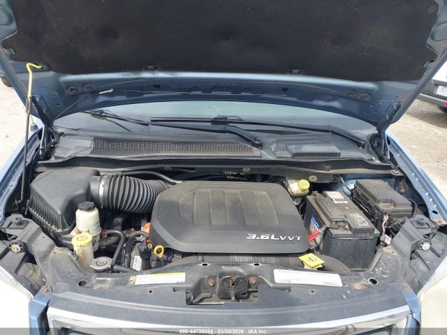 Продаж на аукціоні авто 2011 Chrysler Town & Country Touring-l, vin: 2A4RR8DG9BR781901, номер лоту: 44726284