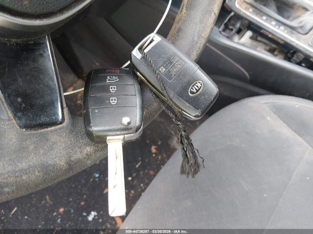 2019 KIA SORENTO 5XYPG4A52KG440293 Photo 10