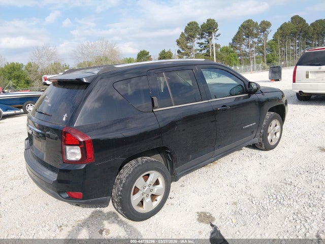 44726296 :رقم المزاد ، 1C4NJCBA4ED523905 vin ، 2014 Jeep Compass Sport مزاد بيع