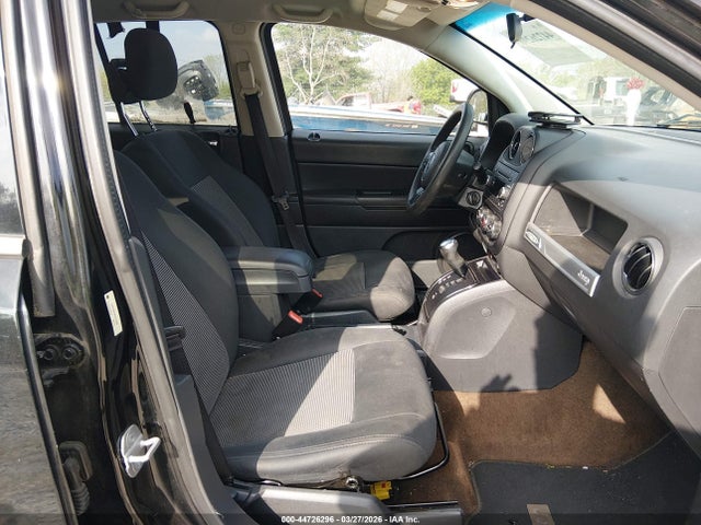 44726296 :رقم المزاد ، 1C4NJCBA4ED523905 vin ، 2014 Jeep Compass Sport مزاد بيع