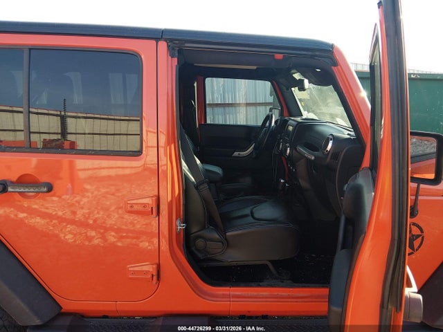 2015 Jeep Wrangler Unlimited Rubicon მანქანა იყიდება აუქციონზე, vin: 1C4BJWFG6FL698652, აუქციონის ნომერი: 44726299