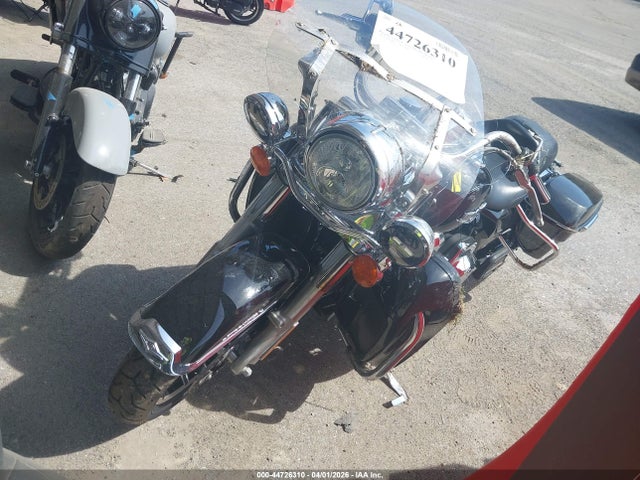 Harley-Davidson Flhr Road King 2014 1HD1FBM15EB690887 Image 2