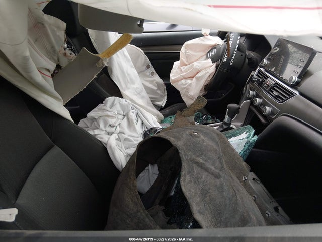 1HGCV1F17JA266391 Honda ACCORD LX