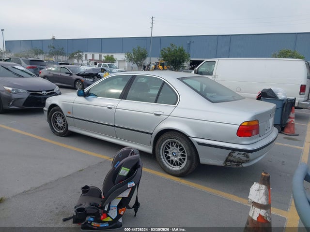 44726324 :رقم المزاد ، WBADM6341YGU12970 vin ، 2000 Bmw 528ia مزاد بيع