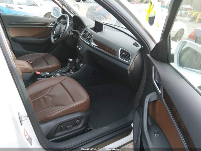 2015 AUDI Q3 WA1EFCFS2FR006797 Photo 4