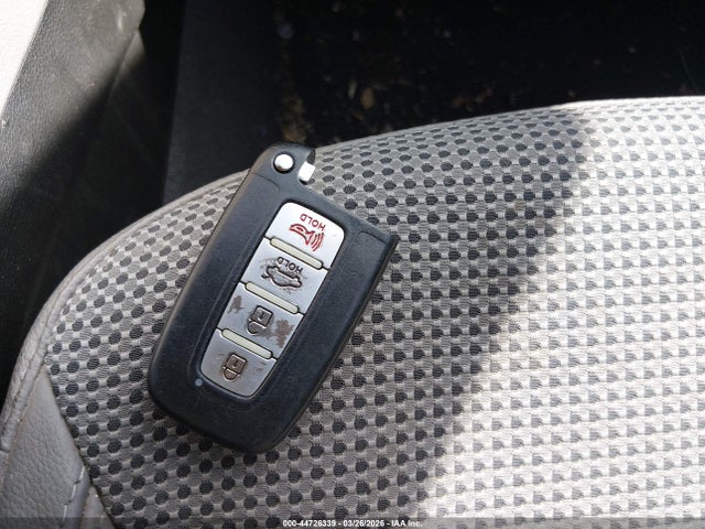 44726339 :رقم المزاد ، 5NPEC4AC4DH678000 vin ، 2013 Hyundai Sonata Se مزاد بيع