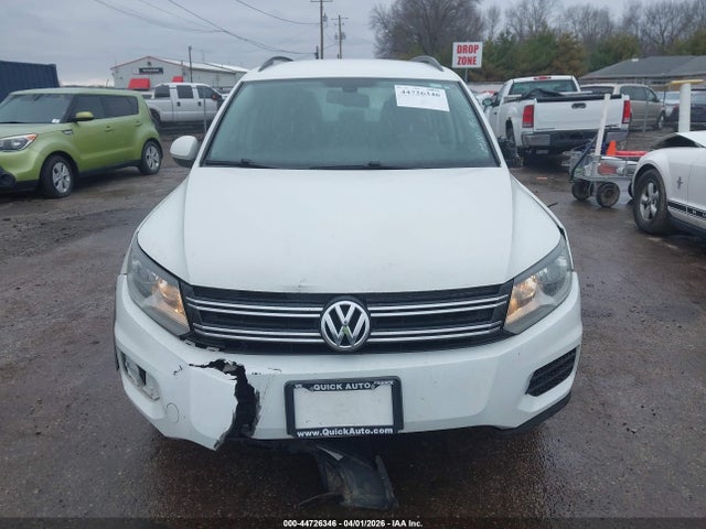 Продажа на аукционе авто 2017 Volkswagen Tiguan 2.0t S, vin: WVGAV7AX2HK000846, номер лота: 44726346