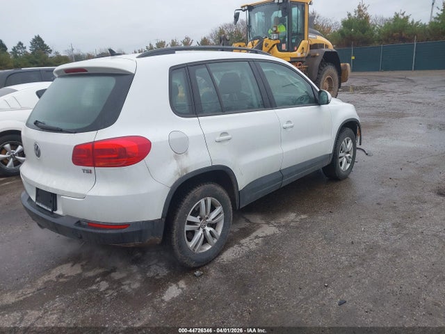 Продажа на аукционе авто 2017 Volkswagen Tiguan 2.0t S, vin: WVGAV7AX2HK000846, номер лота: 44726346