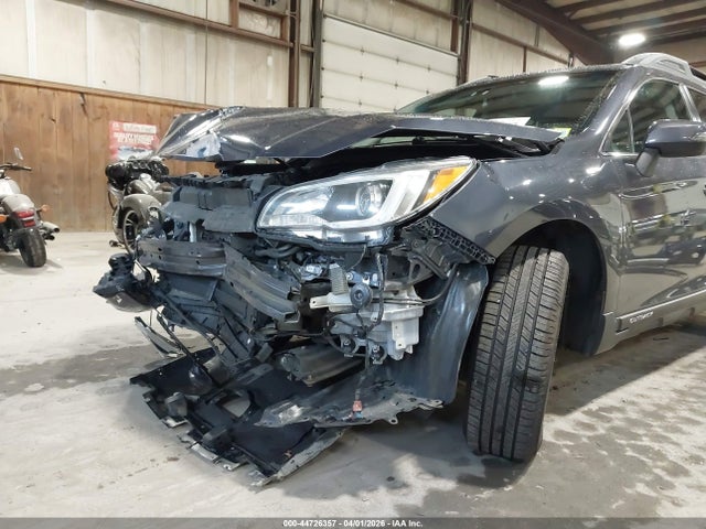Продажа на аукционе авто 2015 Subaru Outback 2.5i Limited, vin: 4S4BSALC6F3225735, номер лота: 44726357