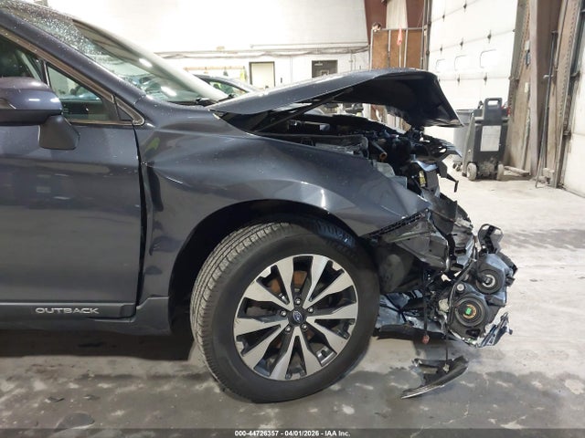 Продажа на аукционе авто 2015 Subaru Outback 2.5i Limited, vin: 4S4BSALC6F3225735, номер лота: 44726357