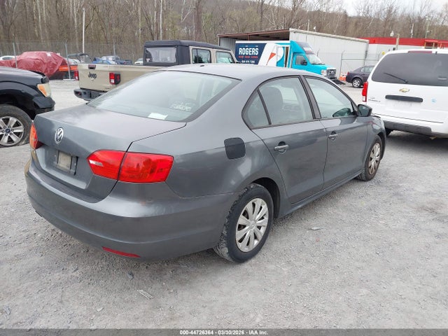 44726364 :رقم المزاد ، 3VW1K7AJ0BM386754 vin ، 2011 Volkswagen Jetta 2.0l S مزاد بيع