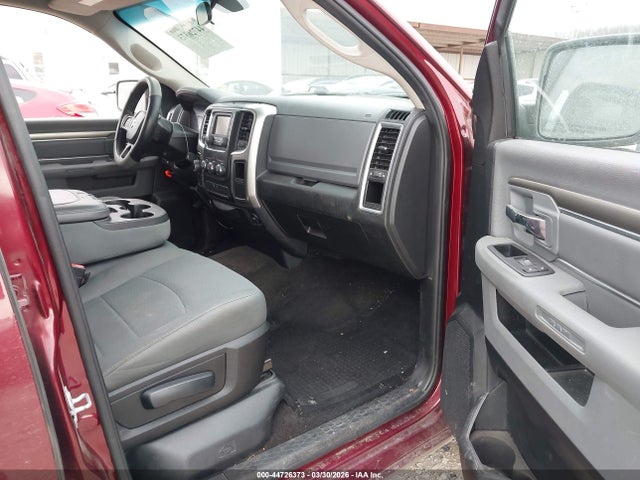Продаж на аукціоні авто 2018 Ram 1500 Slt  4x4 6'4 Box, vin: 1C6RR7TT7JS133704, номер лоту: 44726373