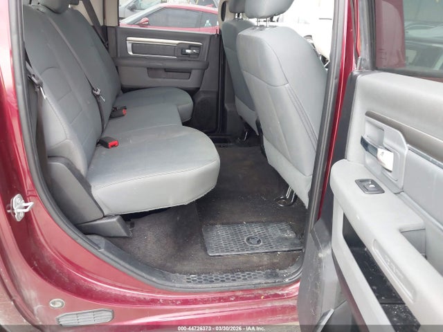 Продаж на аукціоні авто 2018 Ram 1500 Slt  4x4 6'4 Box, vin: 1C6RR7TT7JS133704, номер лоту: 44726373