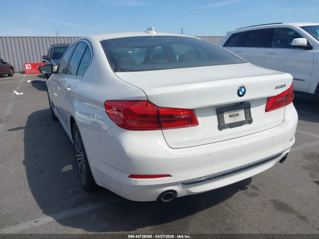 2017 BMW 530I WBAJA5C32HG896709 Photo 2