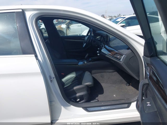 2017 BMW 530I WBAJA5C32HG896709 Photo 4