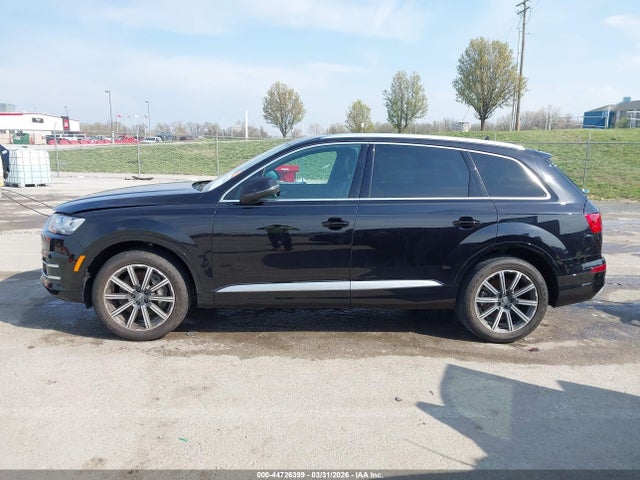 Продажа на аукционе авто 2017 Audi Q7 3.0t Premium, vin: WA1VAAF76HD024122, номер лота: 44726399