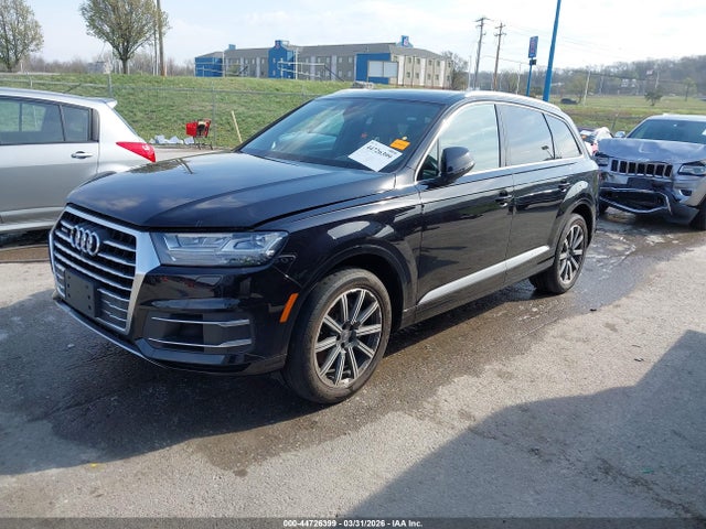 Продажа на аукционе авто 2017 Audi Q7 3.0t Premium, vin: WA1VAAF76HD024122, номер лота: 44726399