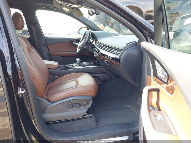 Продажа на аукционе авто 2017 Audi Q7 3.0t Premium, vin: WA1VAAF76HD024122, номер лота: 44726399