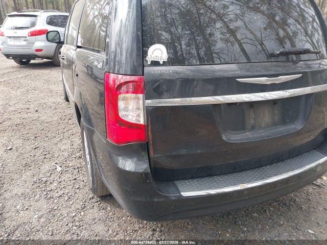44726403 :رقم المزاد ، 2C4RC1BG6DR819542 vin ، 2013 Chrysler Town & Country Touring مزاد بيع