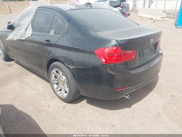 2014 Bmw 320i მანქანა იყიდება აუქციონზე, vin: WBA3B1C5XEK130669, აუქციონის ნომერი: 44726418