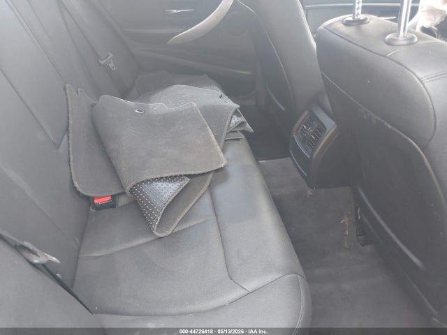2014 Bmw 320i მანქანა იყიდება აუქციონზე, vin: WBA3B1C5XEK130669, აუქციონის ნომერი: 44726418