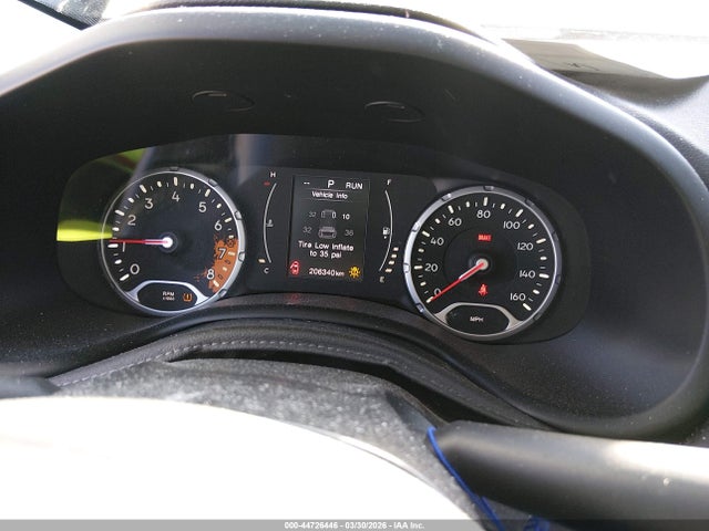 Aukcja sprzedaży 2015 Jeep Renegade Latitude, vin: ZACCJBBT2FPB28417, numer aukcji: 44726446