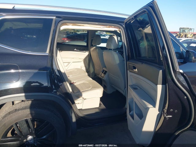2019 Volkswagen Atlas 3.6l V6 Sel Premium მანქანა იყიდება აუქციონზე, vin: 1V2NR2CA3KC502559, აუქციონის ნომერი: 44726462