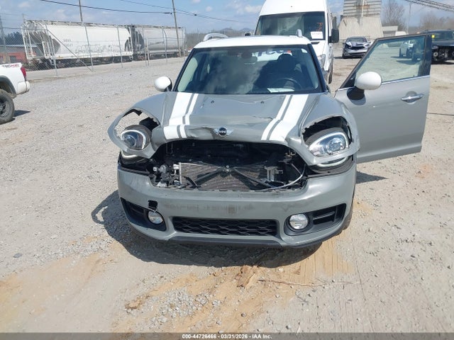 Mini Countryman Cooper S 2018 WMZYT5C30J3E61425 Image 6
