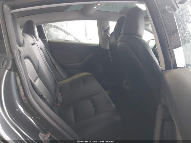 2018 Tesla Model 3 Long Range/mid Range მანქანა იყიდება აუქციონზე, vin: 5YJ3E1EA4JF050215, აუქციონის ნომერი: 44726477