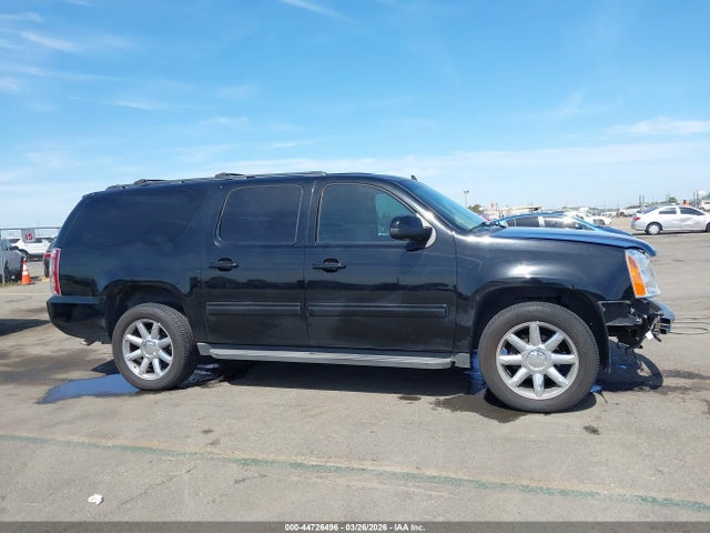 2011 Gmc Yukon Xl 1500 Slt მანქანა იყიდება აუქციონზე, vin: 1GKS2KE39BR223531, აუქციონის ნომერი: 44726496
