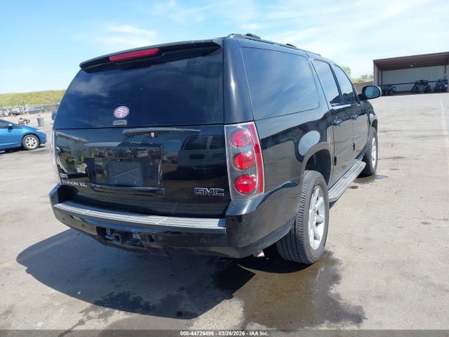 2011 Gmc Yukon Xl 1500 Slt მანქანა იყიდება აუქციონზე, vin: 1GKS2KE39BR223531, აუქციონის ნომერი: 44726496