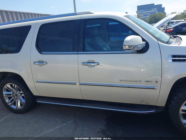 44726498 :رقم المزاد ، 1GYFK66827R269721 vin ، 2007 Cadillac Escalade Esv Standard مزاد بيع