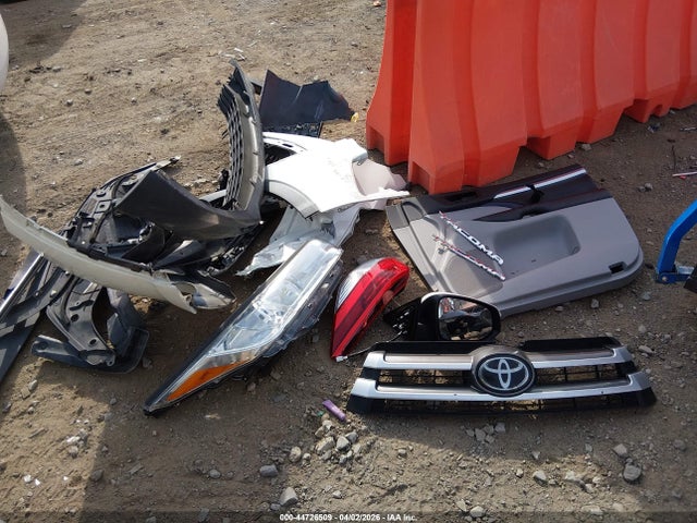 5TDJZRFH1KS722329 Toyota Highlander Xle