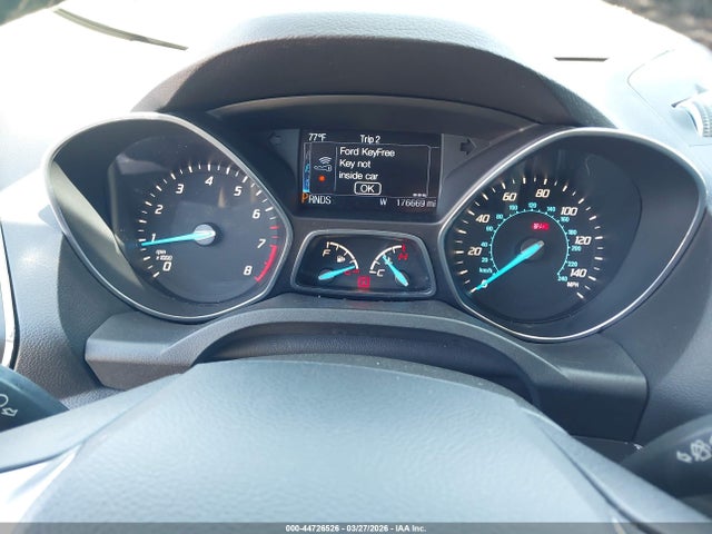 1FMCU0J98EUB08120 Ford Escape Titanium