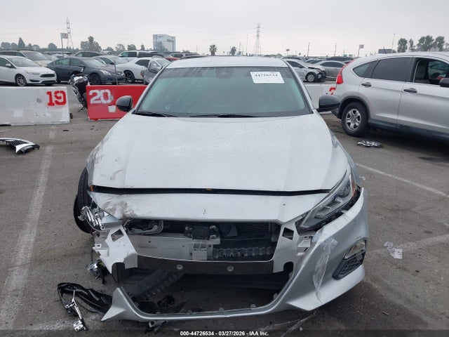1N4BL4CV0NN419545 Nissan Altima Sr Fwd