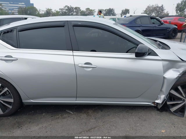 1N4BL4CV0NN419545 Nissan Altima Sr Fwd