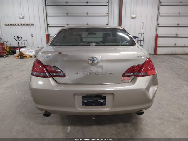 44726566 :رقم المزاد ، 4T1BK36B08U283481 vin ، 2008 Toyota Avalon Limited مزاد بيع