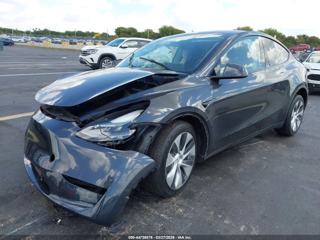 2024 Tesla Model Y Long Range Single Motor Rear-wheel Drive/rwd მანქანა იყიდება აუქციონზე, vin: 7SAYGDED6RF023575, აუქციონის ნომერი: 44726576