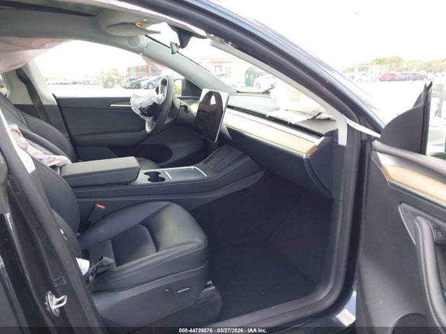 2024 Tesla Model Y Long Range Single Motor Rear-wheel Drive/rwd მანქანა იყიდება აუქციონზე, vin: 7SAYGDED6RF023575, აუქციონის ნომერი: 44726576