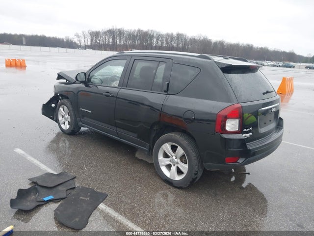 44726580 :رقم المزاد ، 1C4NJDEB1GD757559 vin ، 2016 Jeep Compass Latitude مزاد بيع
