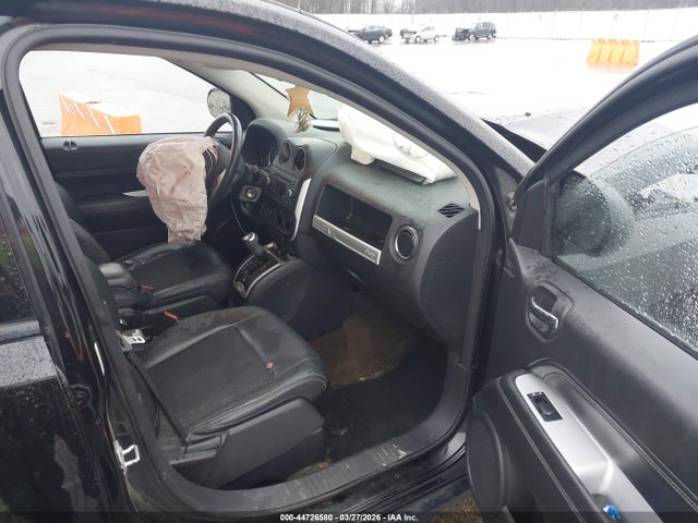 44726580 :رقم المزاد ، 1C4NJDEB1GD757559 vin ، 2016 Jeep Compass Latitude مزاد بيع