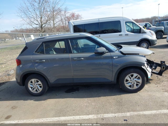 44726586 :رقم المزاد ، KMHRC8A35LU037768 vin ، 2020 Hyundai Venue Sel مزاد بيع
