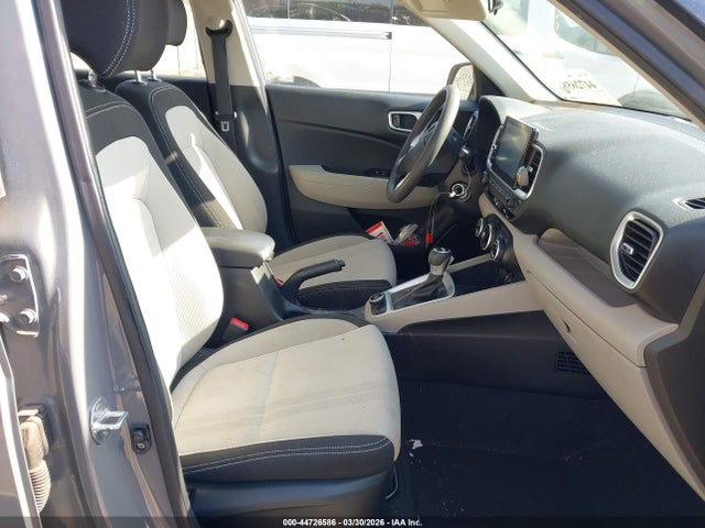 44726586 :رقم المزاد ، KMHRC8A35LU037768 vin ، 2020 Hyundai Venue Sel مزاد بيع