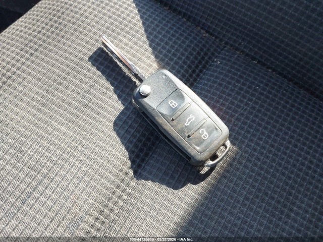 Продаж на аукціоні авто 2010 Volkswagen Golf 4-door, vin: WVWDA7AJ6AW294291, номер лоту: 44726609