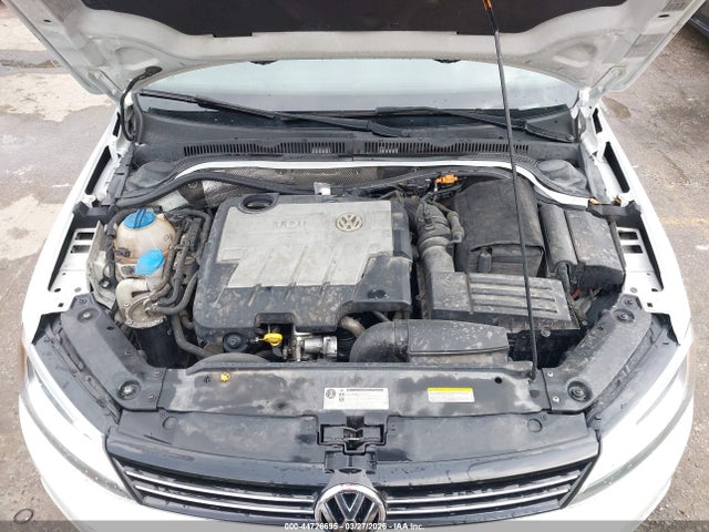 2014 Volkswagen Jetta 2.0l Tdi მანქანა იყიდება აუქციონზე, vin: 3VWLL7AJ7EM279162, აუქციონის ნომერი: 44726695