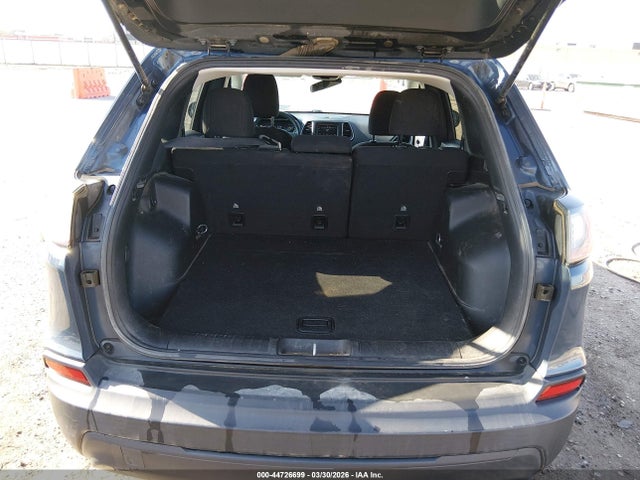 Продажа на аукционе авто 2019 Jeep Cherokee Latitude 4x4, vin: 1C4PJMCB7KD433102, номер лота: 44726699