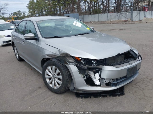 Продажа на аукционе авто 2013 Volkswagen Passat S, vin: 1VWAP7A33DC127523, номер лота: 44726733